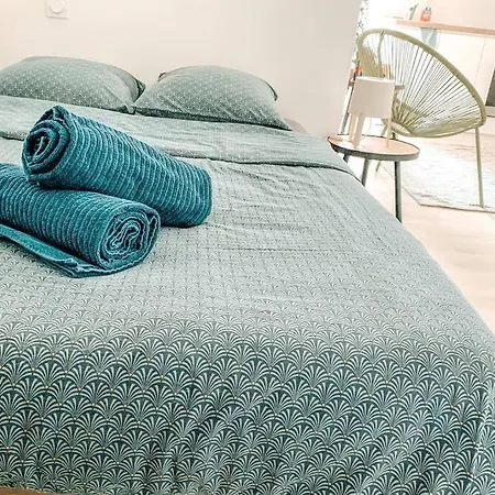 Il Était Une Nuit-Superbe Studio-10min de Blaye Apartamento *