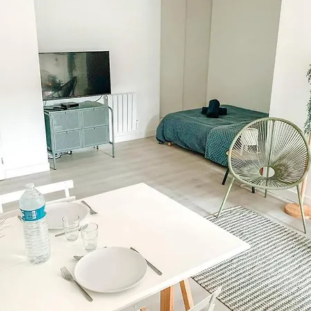 Apartamento Il Était Une Nuit-Superbe Studio-10min de Blaye Eyrans-de Soudiac